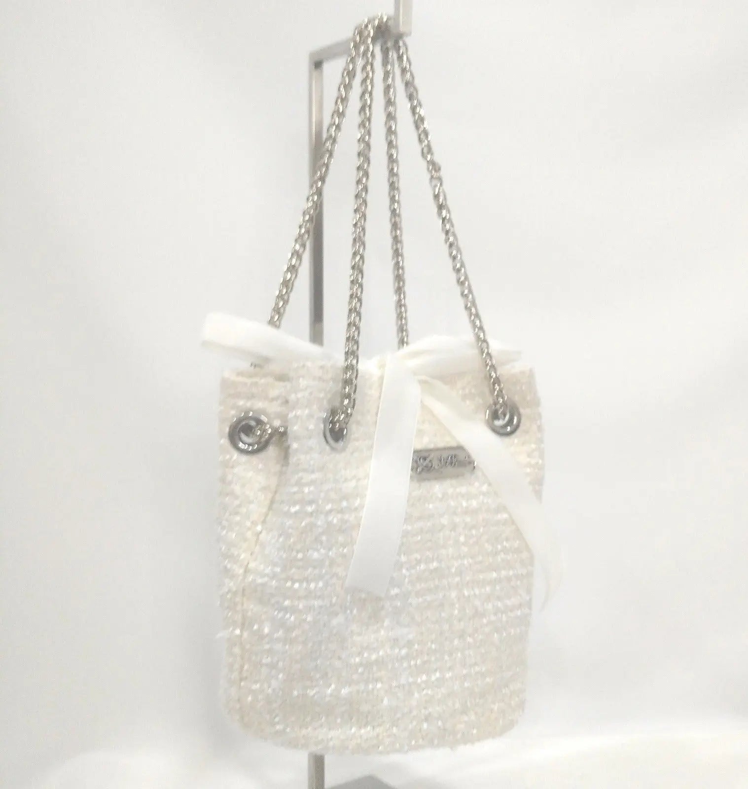 Comprar Bolso saco bombonera Channel borreguito "Moscú" Bandera España La Flamenca de Borgoña Patricia Muñoz VOX