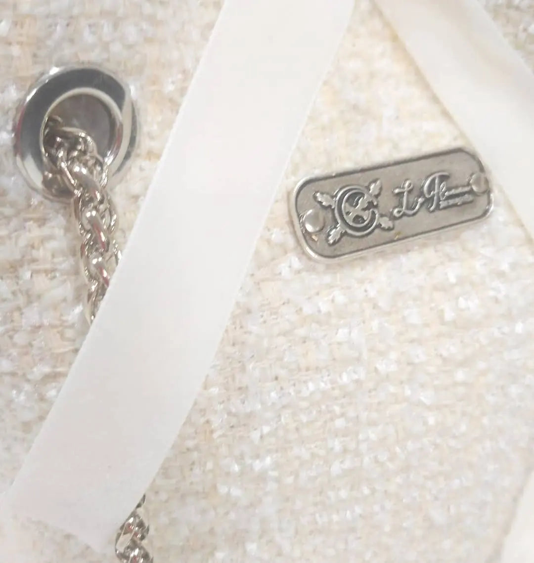 Comprar Bolso saco bombonera Channel borreguito "Moscú" Bandera España La Flamenca de Borgoña Patricia Muñoz VOX