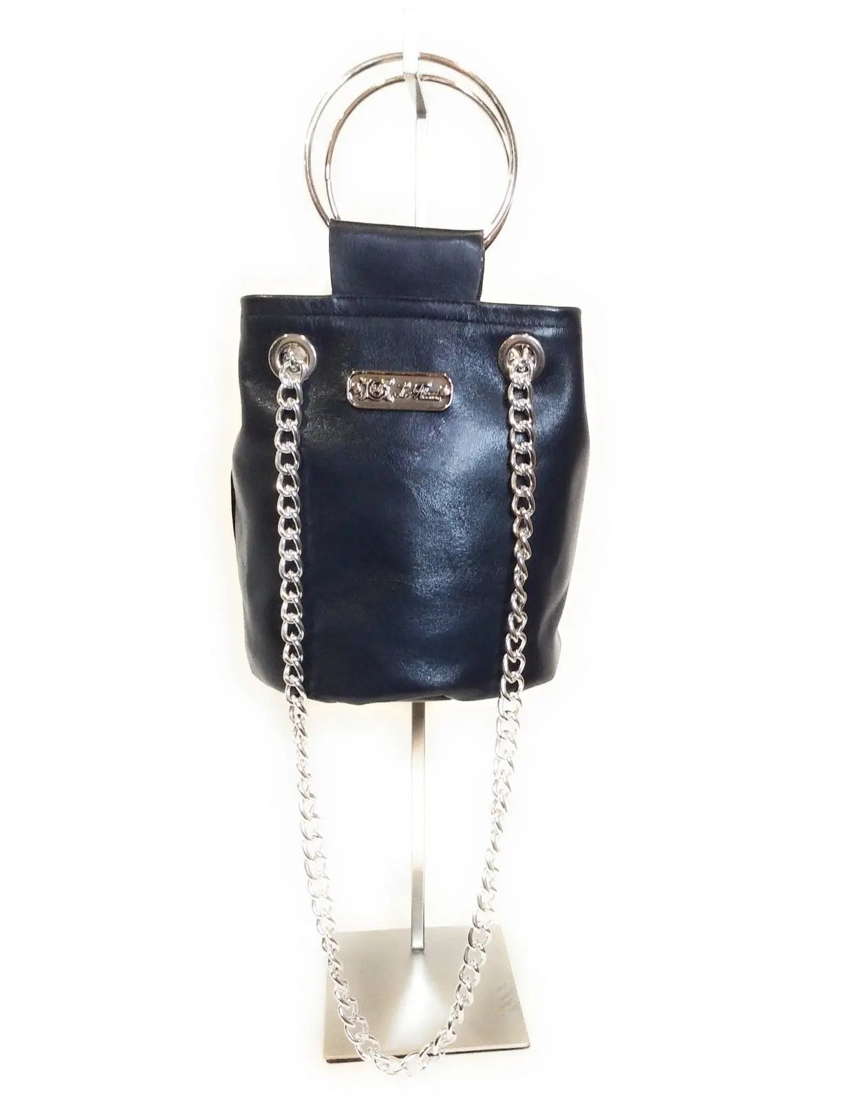 Comprar Bolso saco bombonera PIEL MARINO Bandera España La Flamenca de Borgoña Patricia Muñoz VOX