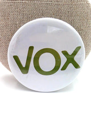 Comprar Chapa VOX grande Bandera España La Flamenca de Borgoña Patricia Muñoz VOX