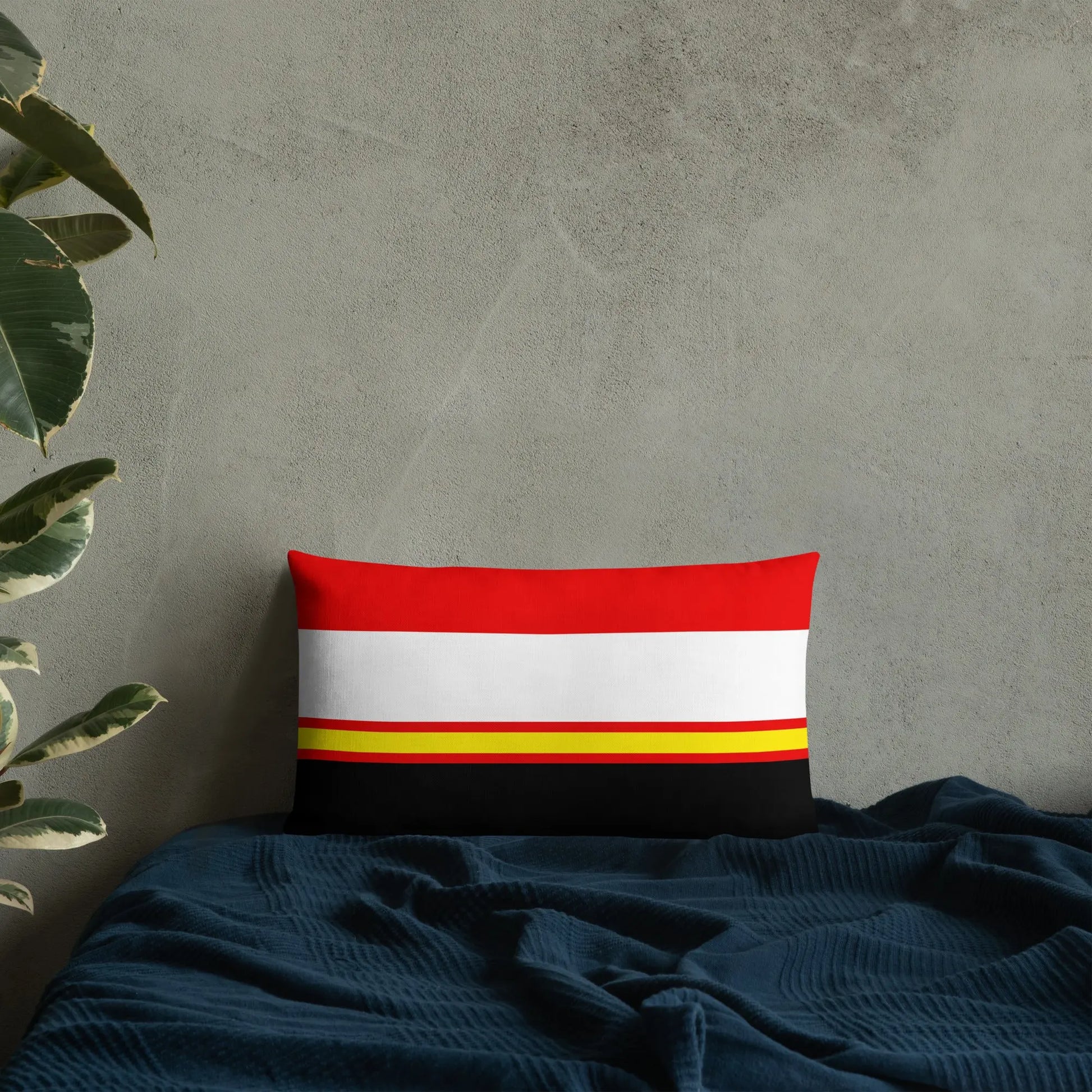 Comprar Cojín Bandera de España Bandera España La Flamenca de Borgoña Patricia Muñoz VOX