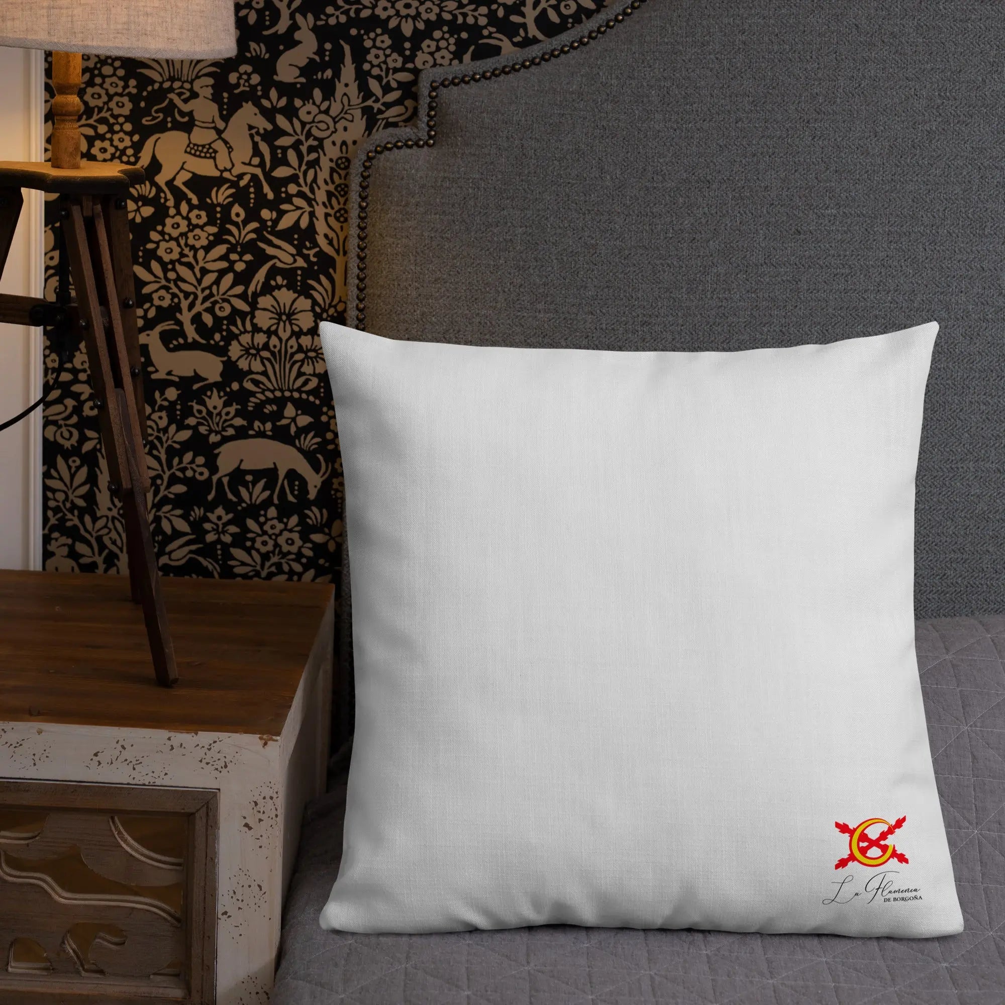 Comprar Cojín Cruz de Borgoña Bandera España La Flamenca de Borgoña Patricia Muñoz VOX