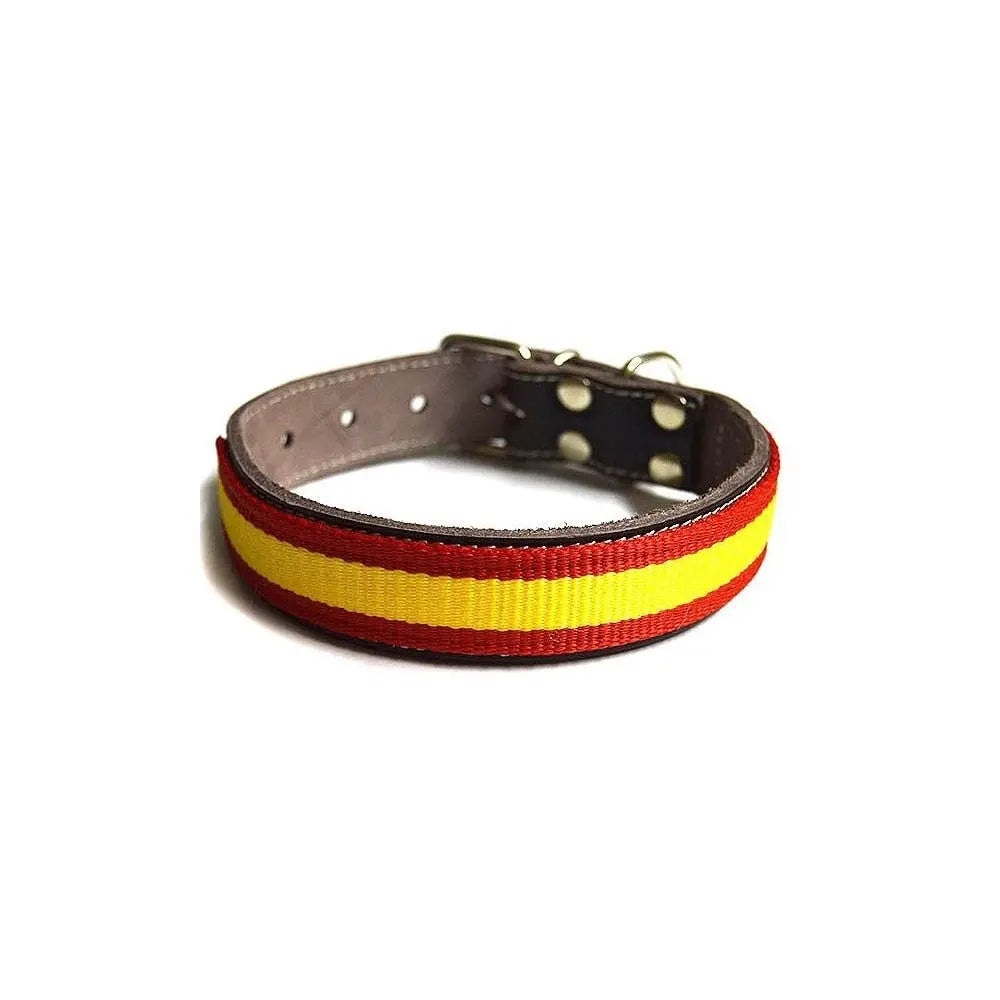 Comprar Collar piel marrón vaquetilla Bandera España Bandera España La Flamenca de Borgoña Patricia Muñoz VOX