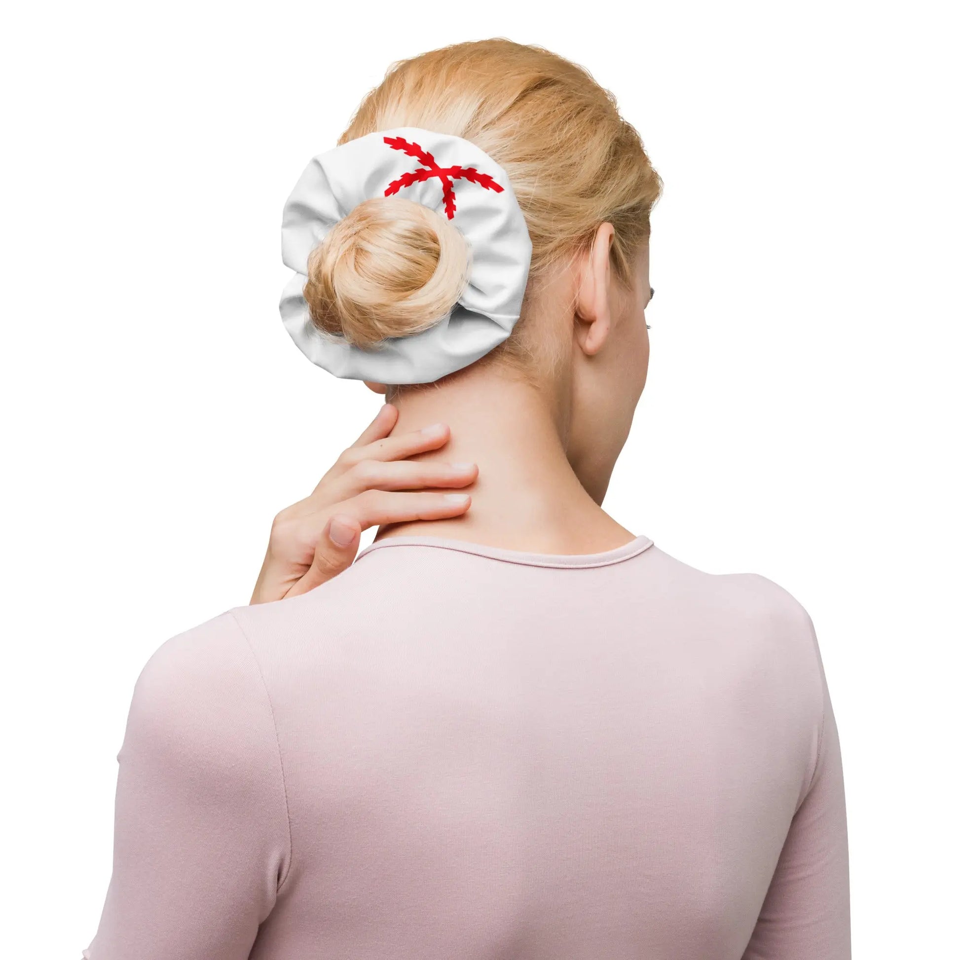 Comprar Crunchie pelo Cruz de Borgoña Bandera España La Flamenca de Borgoña Patricia Muñoz VOX