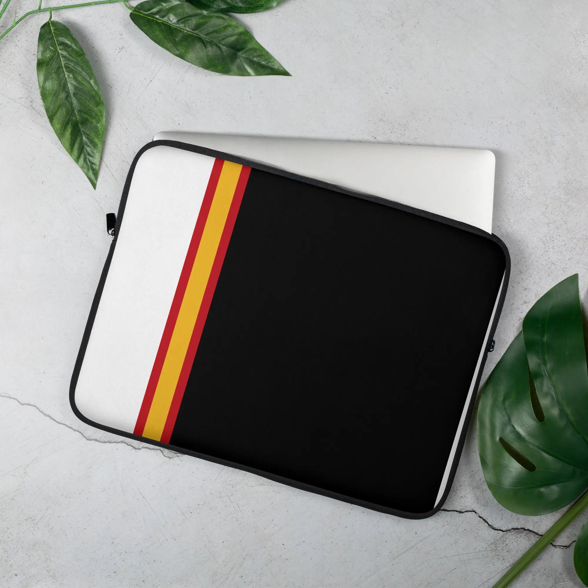 Comprar Funda para portátil Bandera España Bandera España La Flamenca de Borgoña Patricia Muñoz VOX