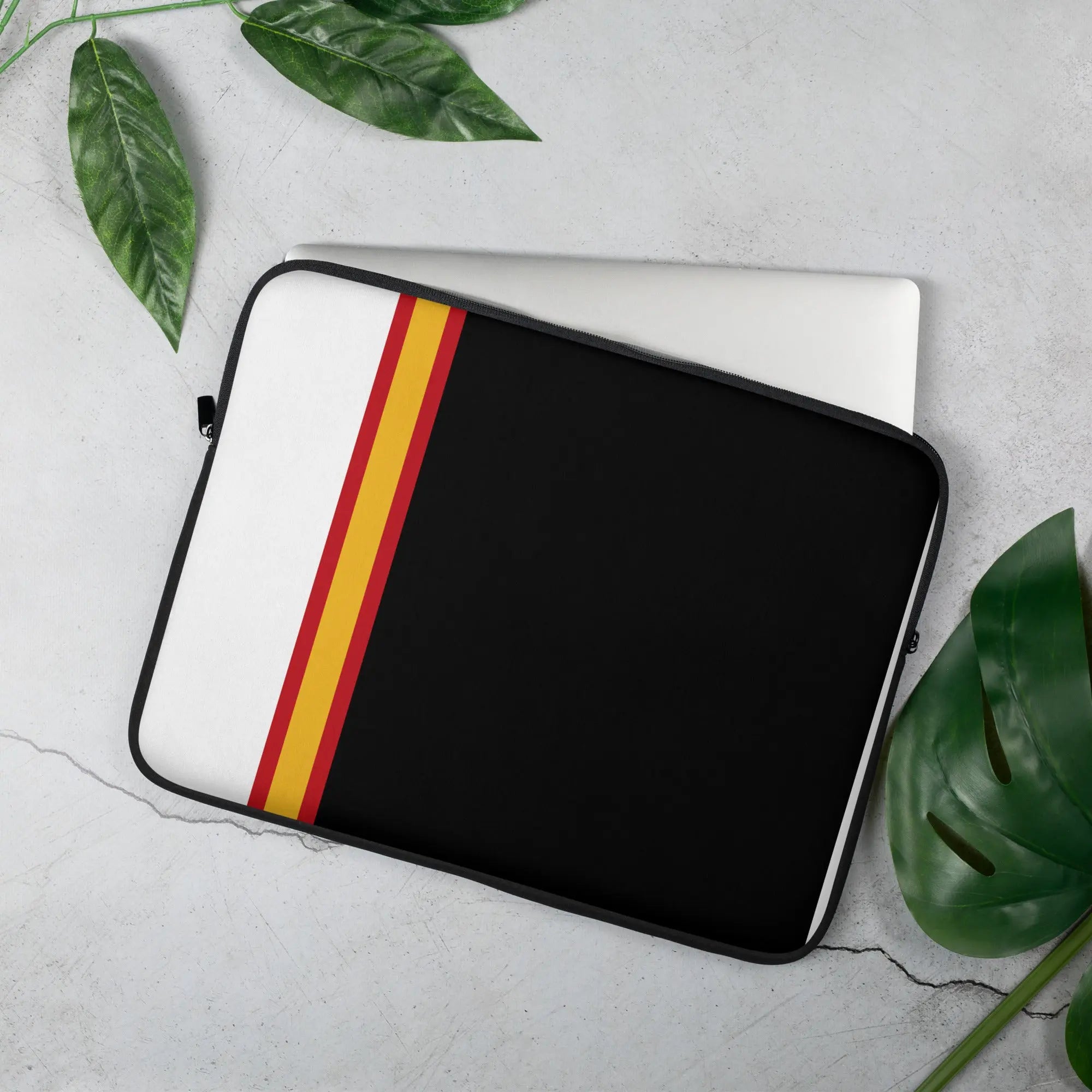 Comprar Funda para portátil Bandera España Bandera España La Flamenca de Borgoña Patricia Muñoz VOX