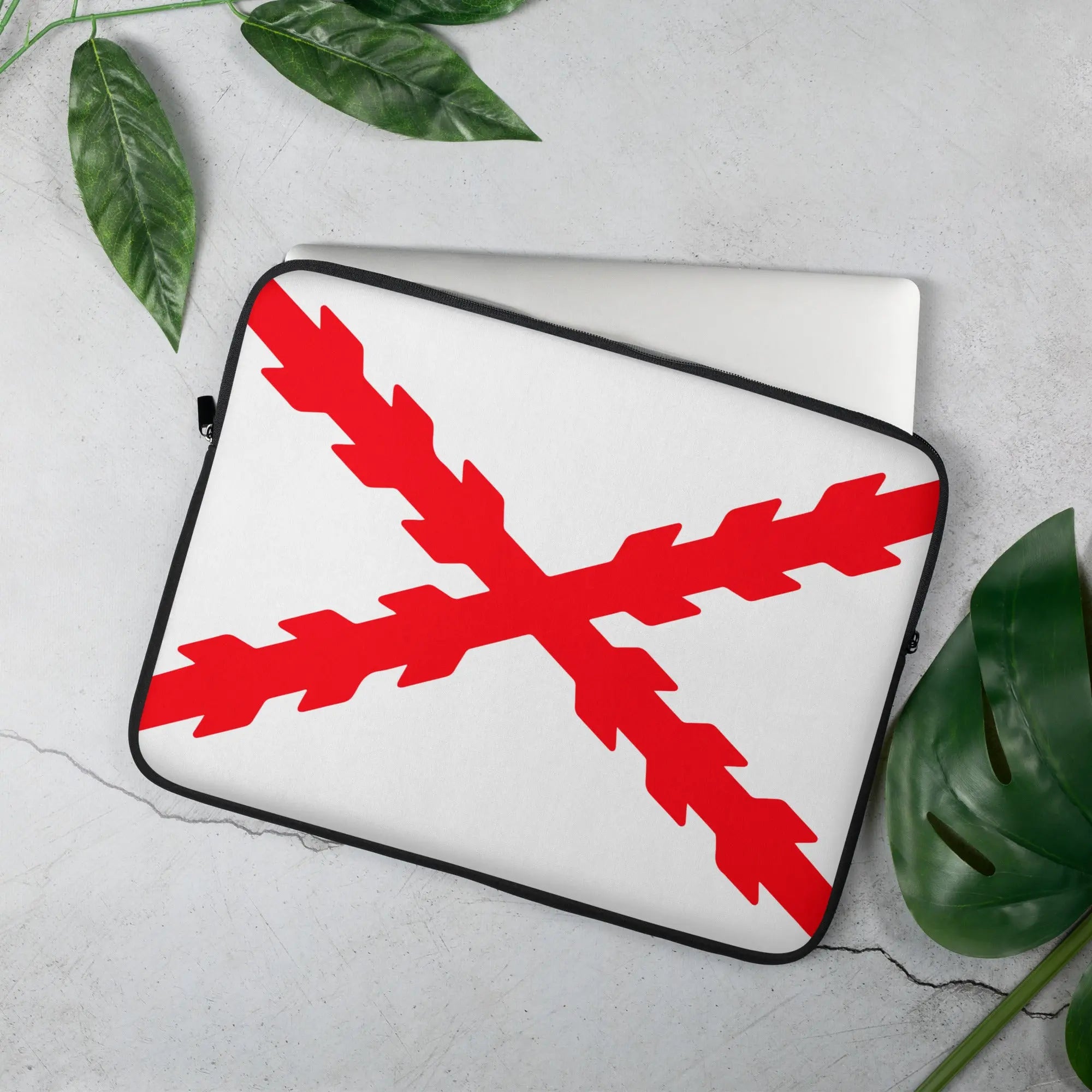 Comprar Funda para portátil Cruz de Borgoña Bandera España La Flamenca de Borgoña Patricia Muñoz VOX