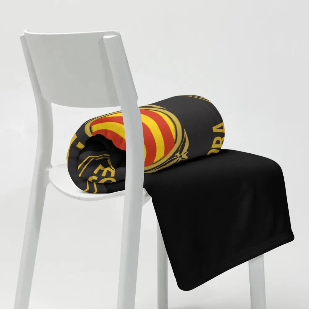 Comprar Manta polar Mossos (I) Bandera España La Flamenca de Borgoña Patricia Muñoz VOX