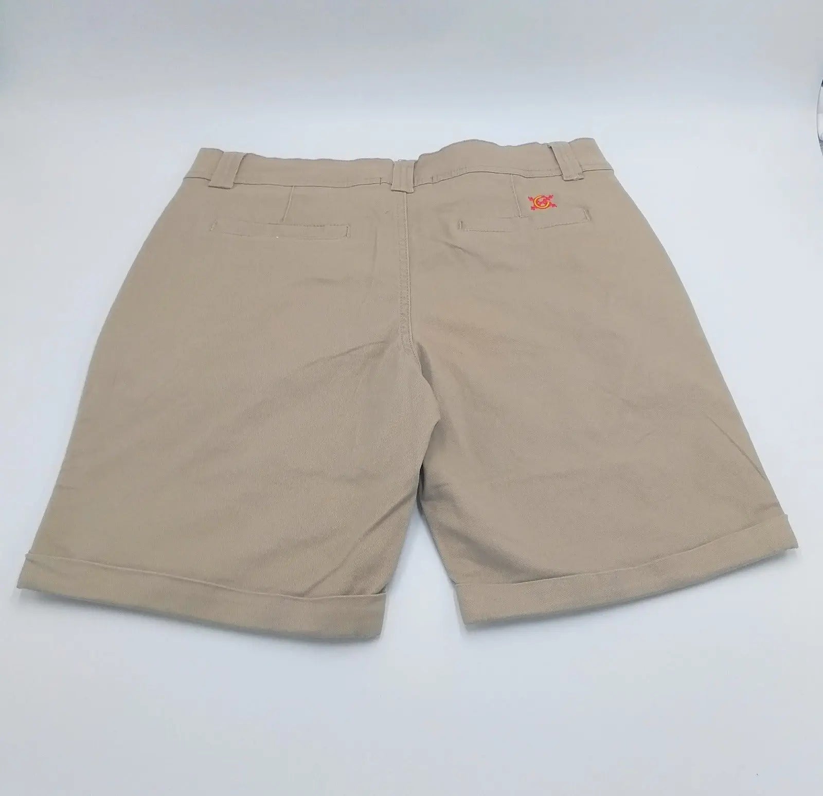 Comprar Pantalón Bandera España bermuda corto hombre camel - OFERTA Bandera España La Flamenca de Borgoña Patricia Muñoz VOX