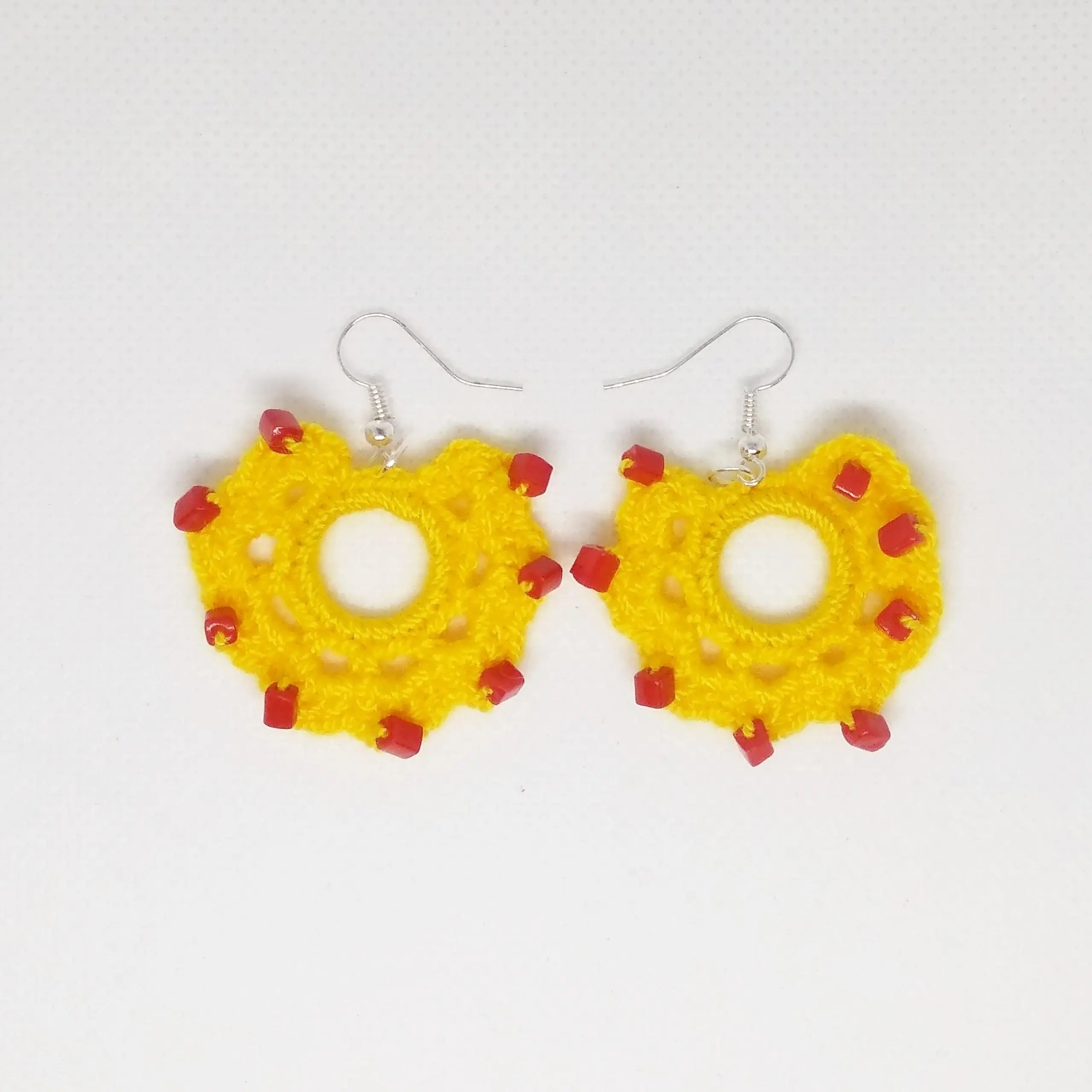 Comprar Pendientes Bandera de España crochet flor Bandera España La Flamenca de Borgoña Patricia Muñoz VOX