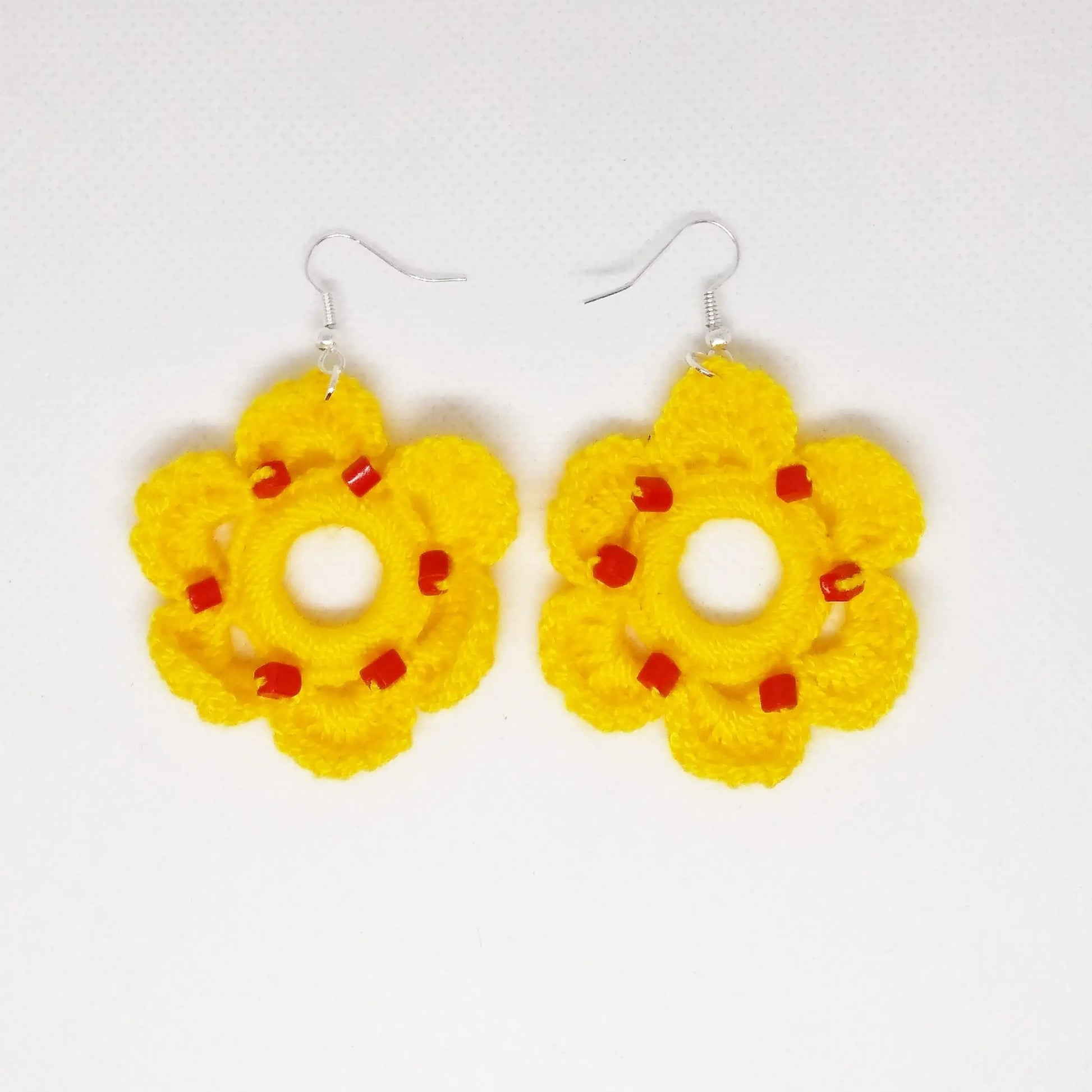 Comprar Pendientes Bndera de España crochet flor Bandera España La Flamenca de Borgoña Patricia Muñoz VOX