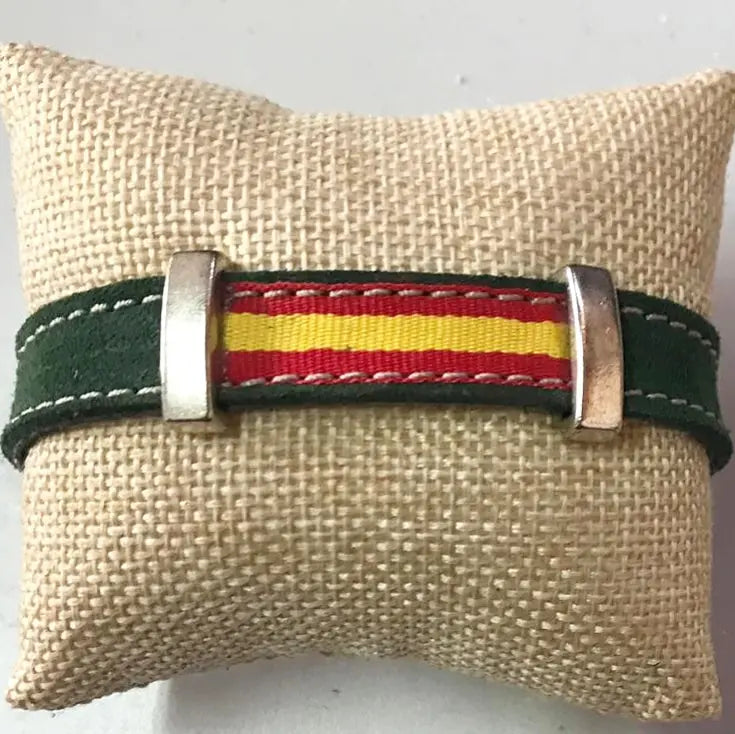 Comprar Pulsera serraje verde de España Bandera España La Flamenca de Borgoña Patricia Muñoz VOX