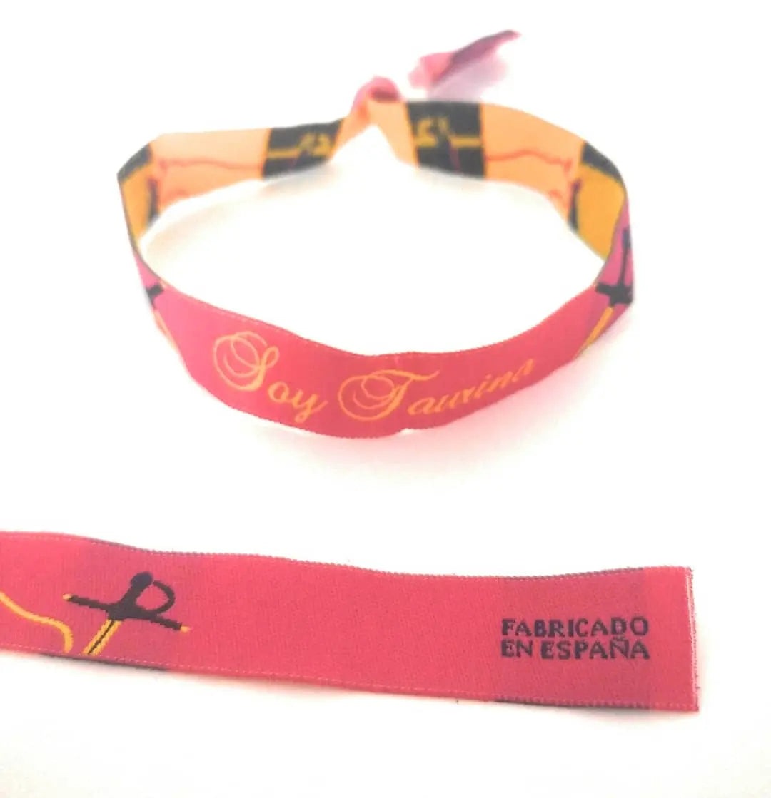 Comprar Pulsera taurina SOY TAURINA rosa capote Bandera España La Flamenca de Borgoña Patricia Muñoz VOX
