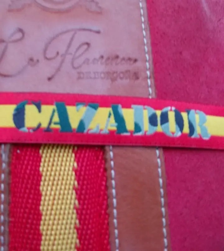 Comprar Pulsera tela SOY CAZADOR Bandera España Bandera España La Flamenca de Borgoña Patricia Muñoz VOX