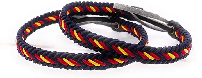Pulsera trenzada bandera España azul nudo cuero La Flamenca de Borgoña Patricia Muñoz VOX