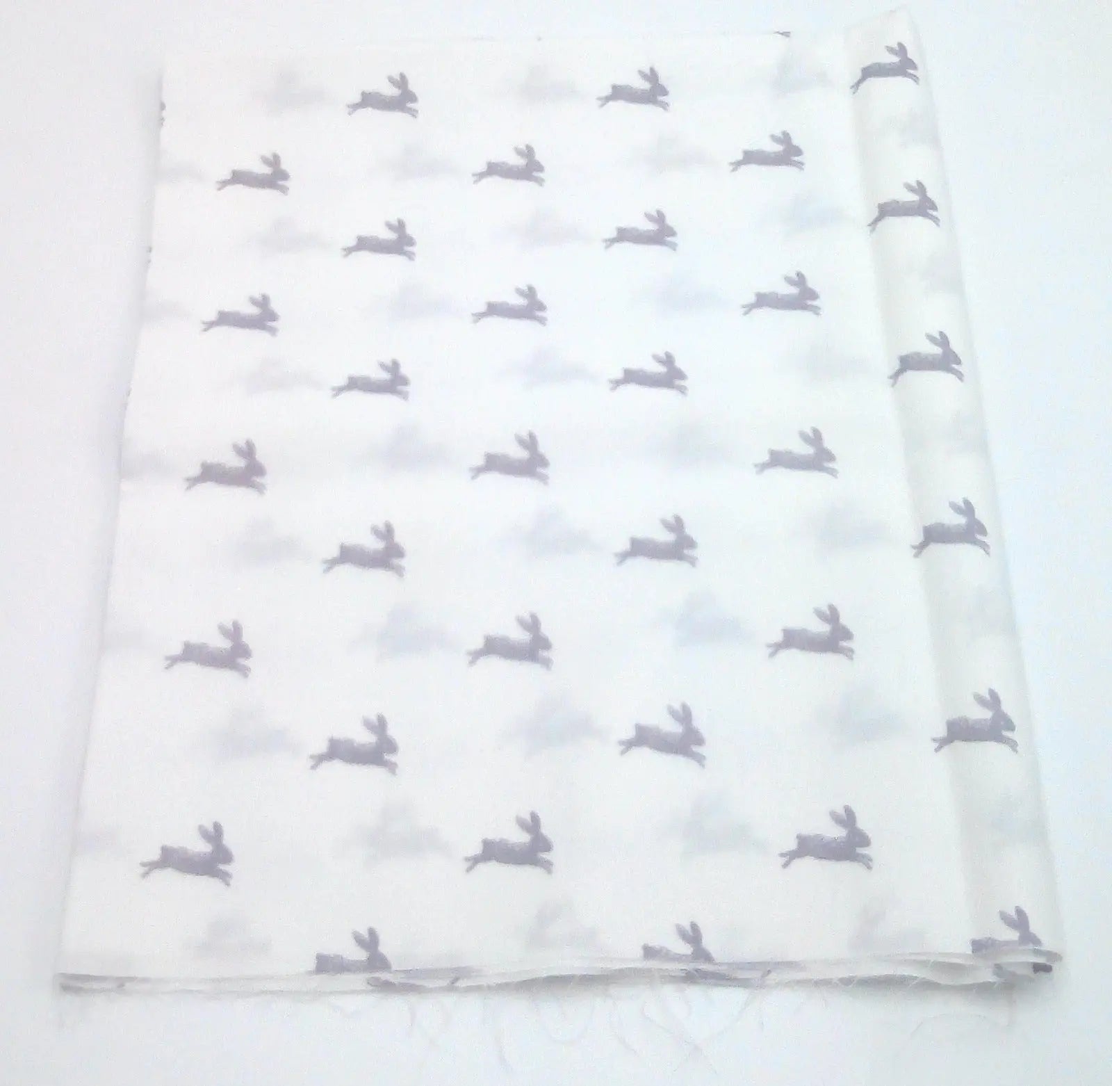 Comprar Tela Popelín Conejos Gris Bandera España La Flamenca de Borgoña Patricia Muñoz VOX