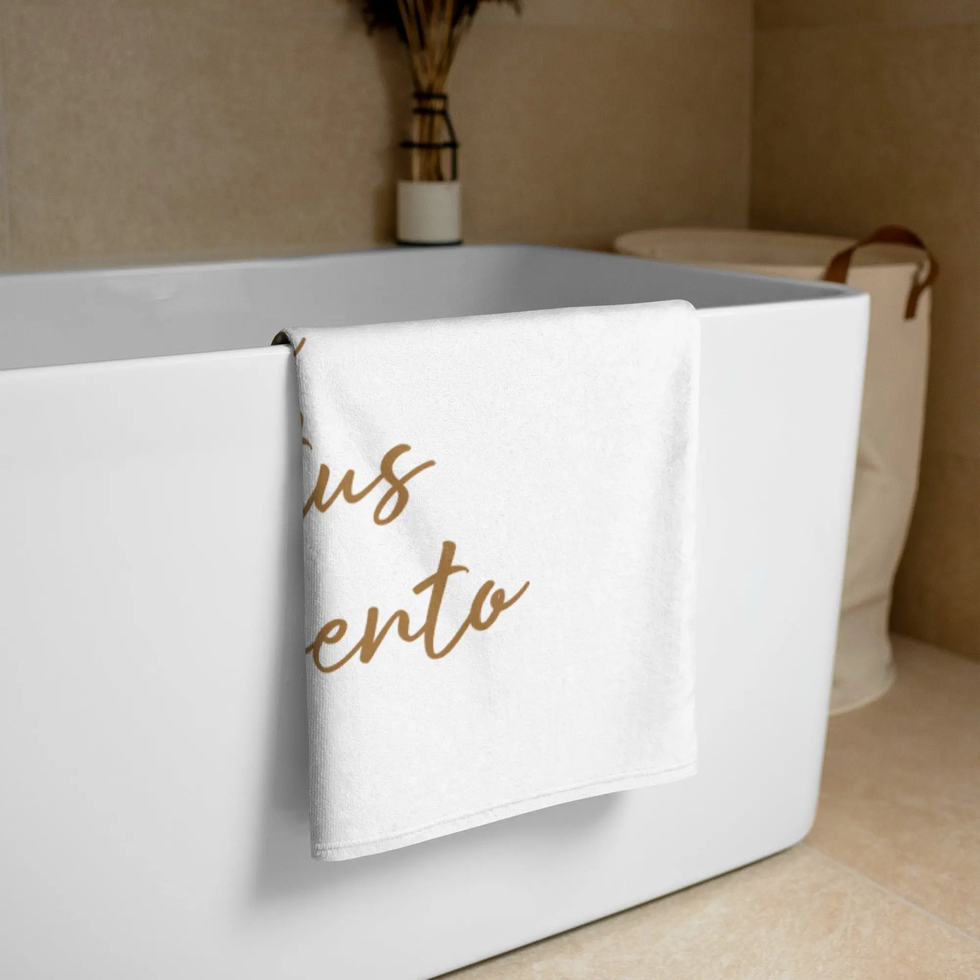 Comprar Toalla Imperio fluctus Bandera España La Flamenca de Borgoña Patricia Muñoz VOX