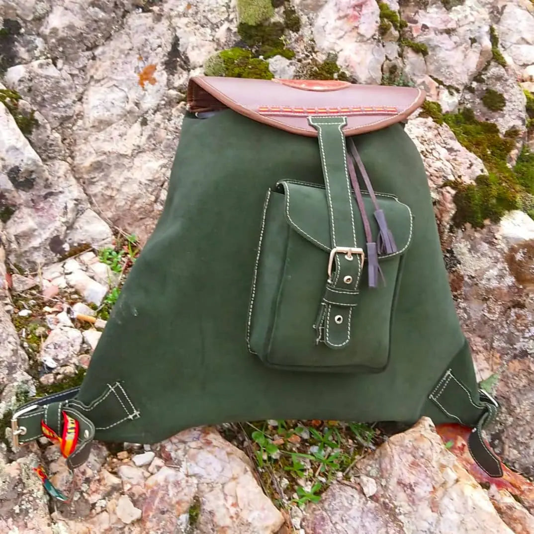 Comprar Zurrón Bandera España grande serraje Bandera España La Flamenca de Borgoña Patricia Muñoz VOX